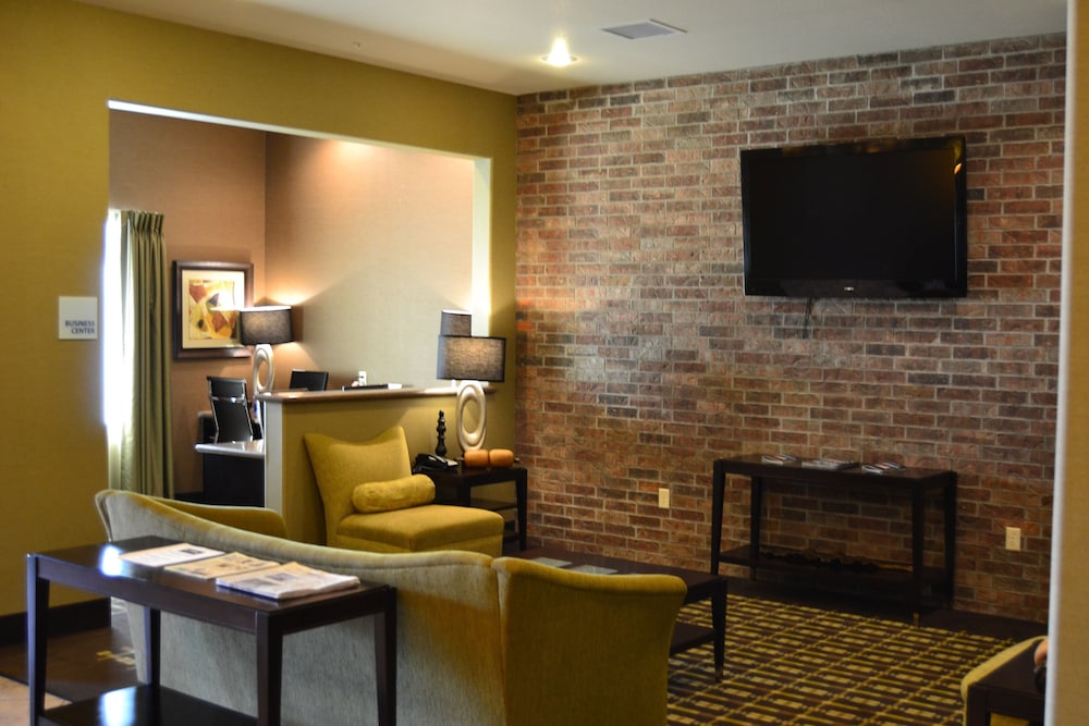 Holiday Inn Express Heber Springs by IHG - photo 11