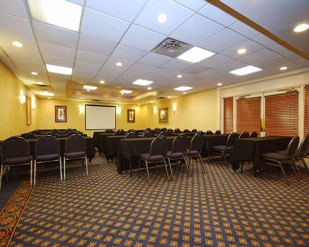Comfort Inn Springfield - photo 12