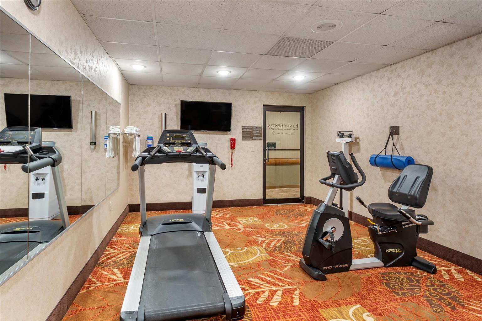 Comfort Inn & Suites Branson Meadows - photo 45
