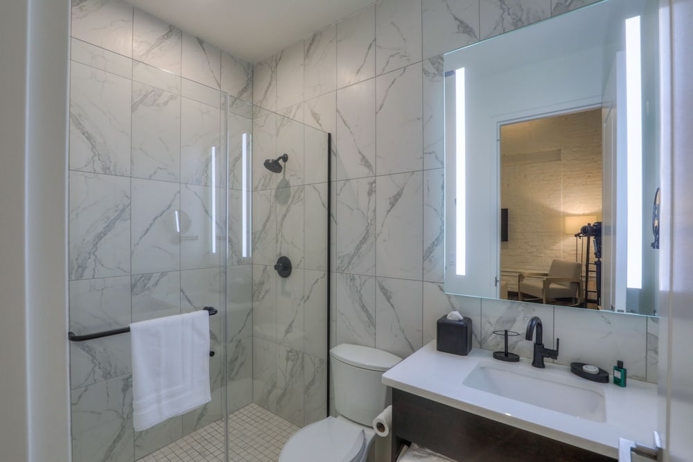 Studio 154 Luxury Hotel - photo 102