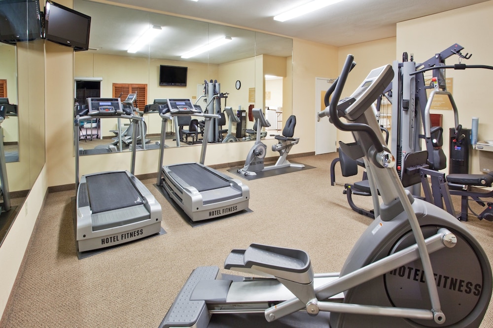 Candlewood Suites Columbus Fort Benning by IHG - photo 37