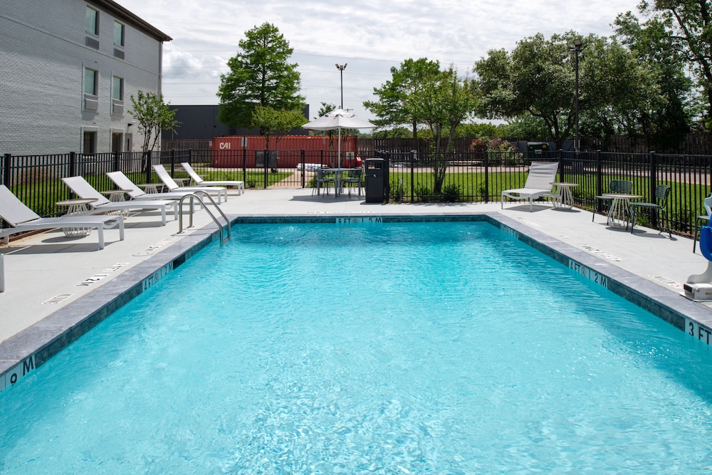 Spark by Hilton Dallas Medical District Love Field - photo 47