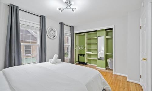 Modern Luxury DC Free Parking