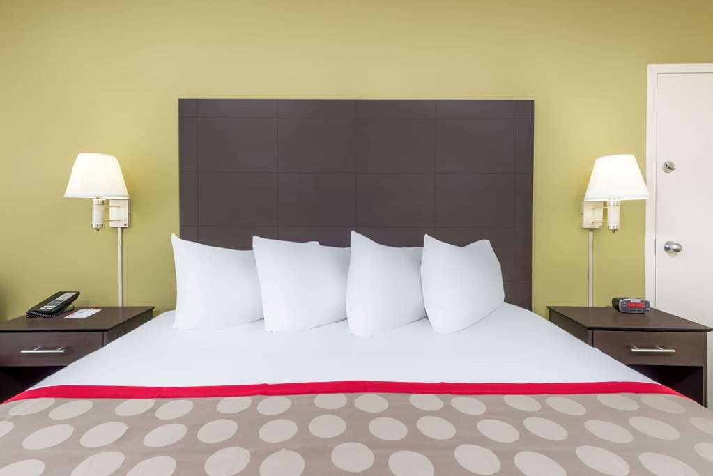 Ramada by Wyndham Vandalia - photo 17