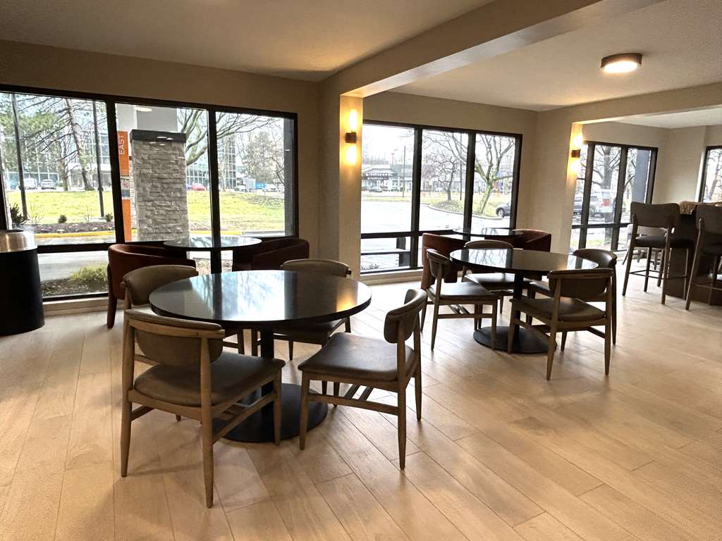 Best Western Plus Meadowlands - photo 18