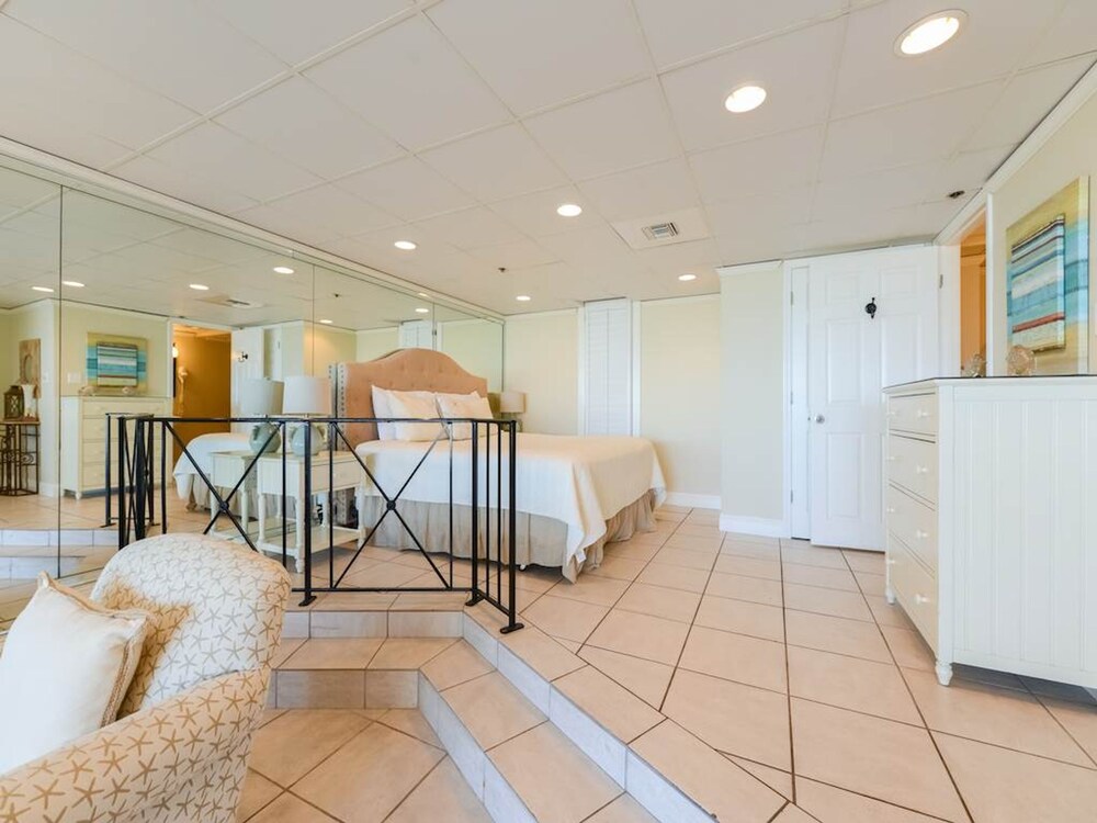 Emerald Towers 0104 - photo 3