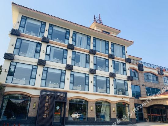 Haotian Hotel — hotel in Yixing