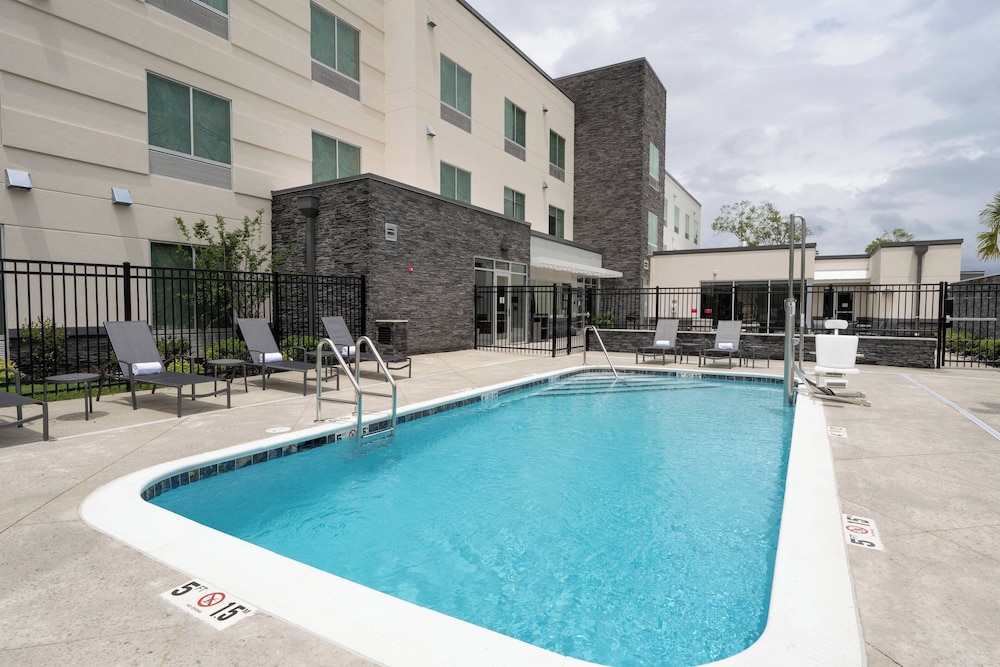 Fairfield Inn & Suites by Marriott Arkadelphia - photo 17