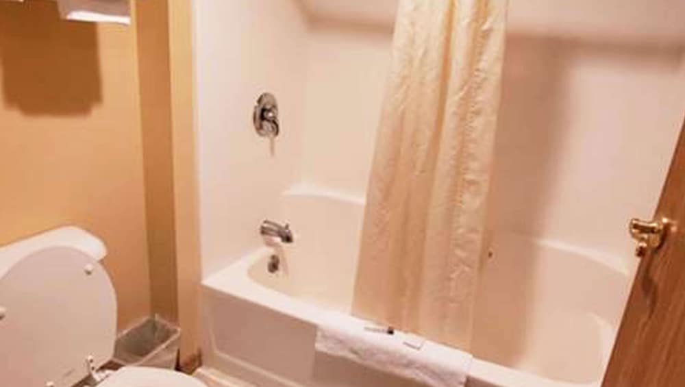 Jasper Ridge Inn Ishpeming - photo 152