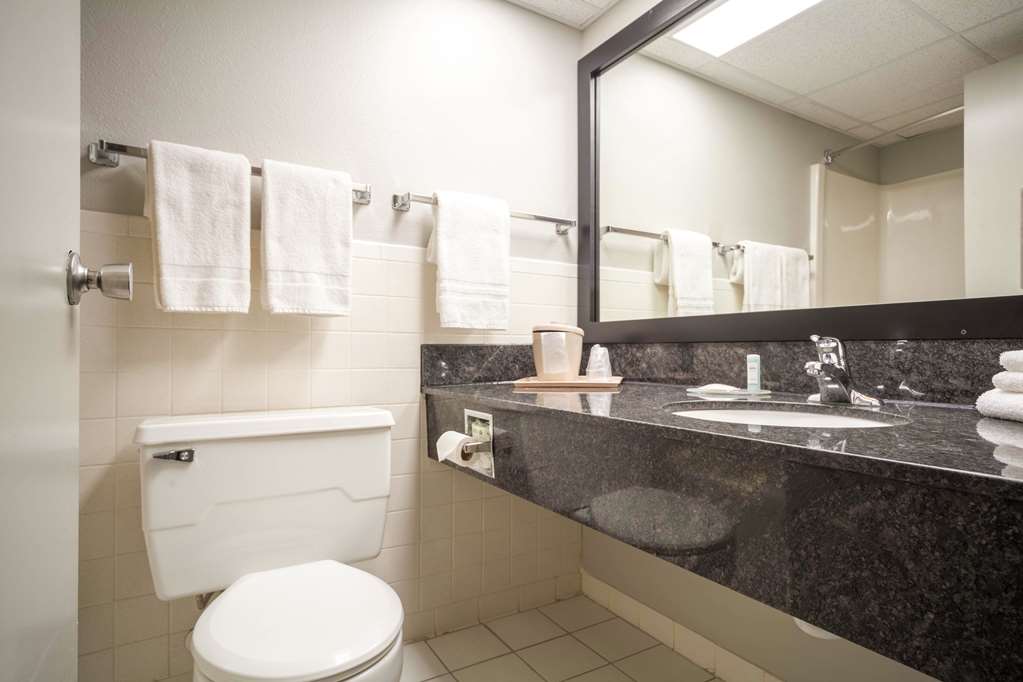 Suburban Studios I 80 Grand Island - photo 19