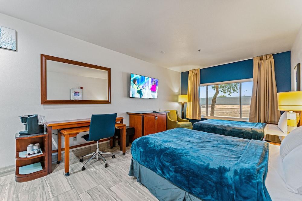 Hawthorn Suites by Wyndham Tempe - photo 31