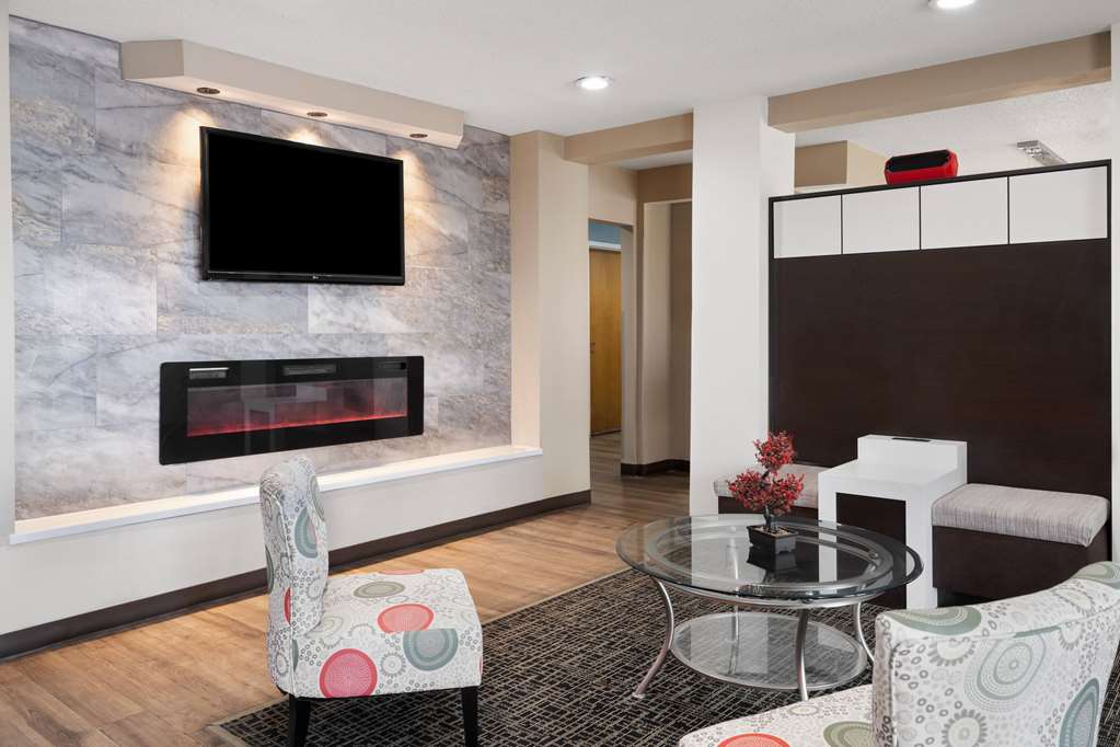 Baymont by Wyndham Boardman - photo 4