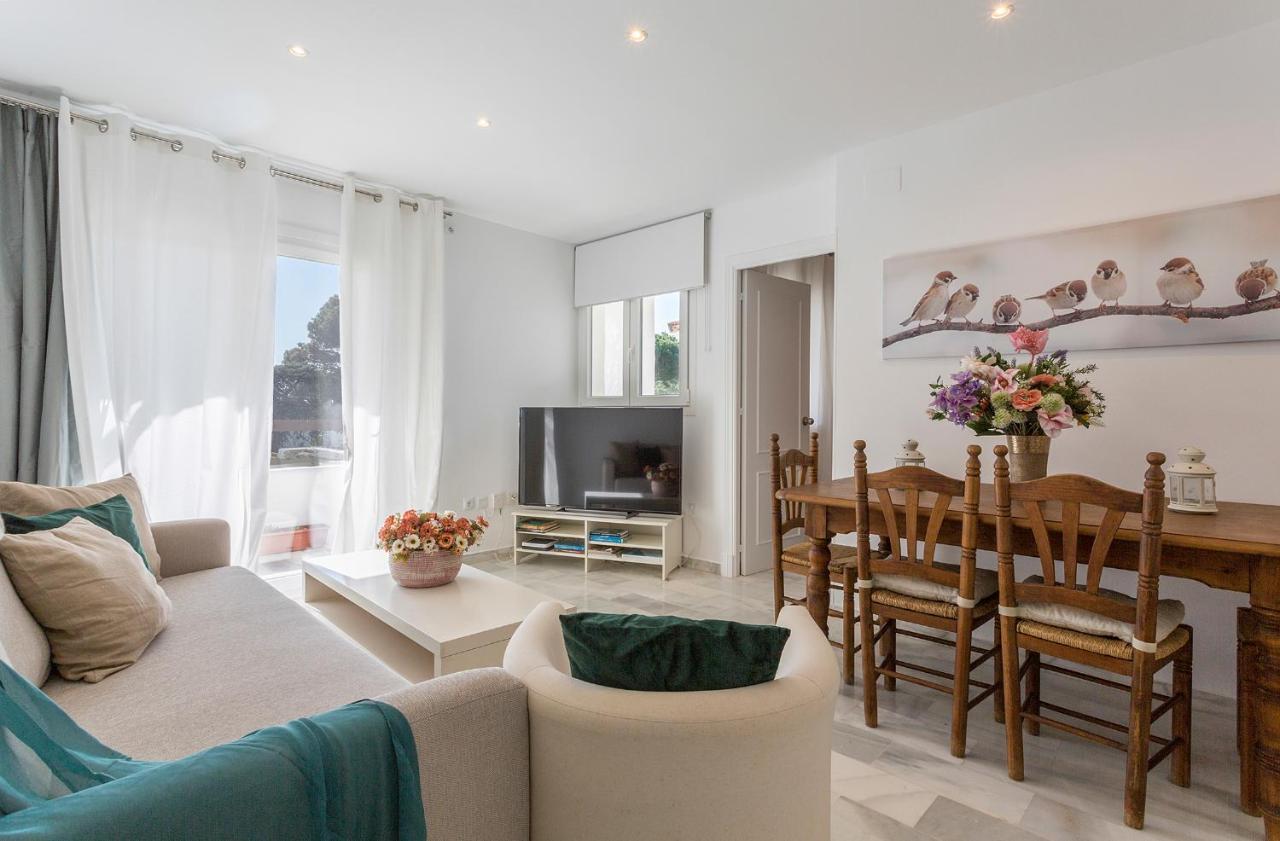 Vistahermosa 2 Rooms Piscina in El Puerto De Santa Maria, Spain