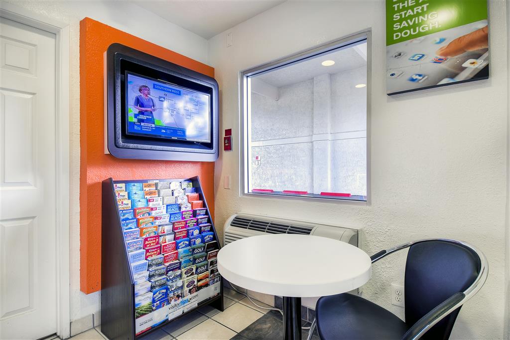 Motel 6 Chino CA Los Angeles Ontario - photo 20