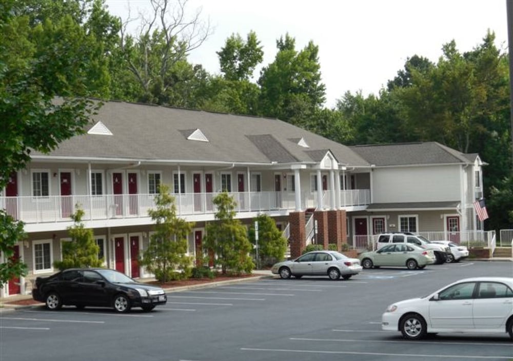 Affordable Suites Salisbury - photo 2