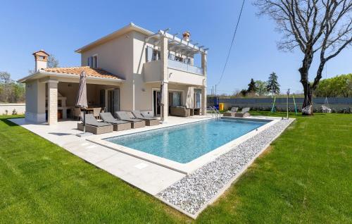 Beautiful Home In Nedescina With Wifi — 5-Star Luxury Hotel in Nedescina, Croatia
