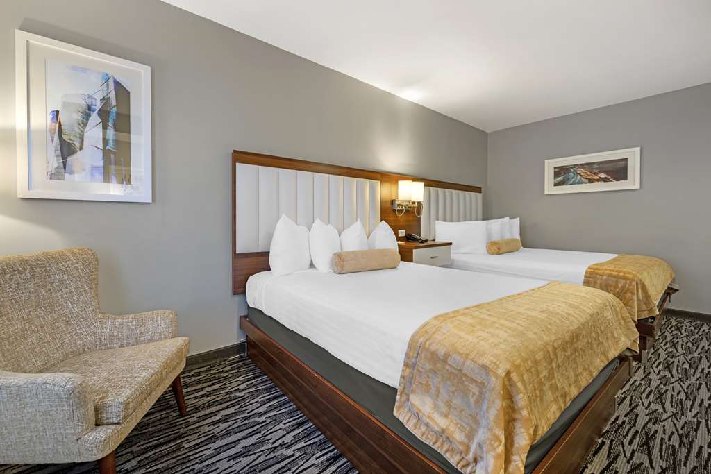 Best Western on the Avenue - photo 24
