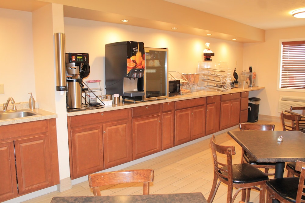 Eco Lux Inn - photo 31