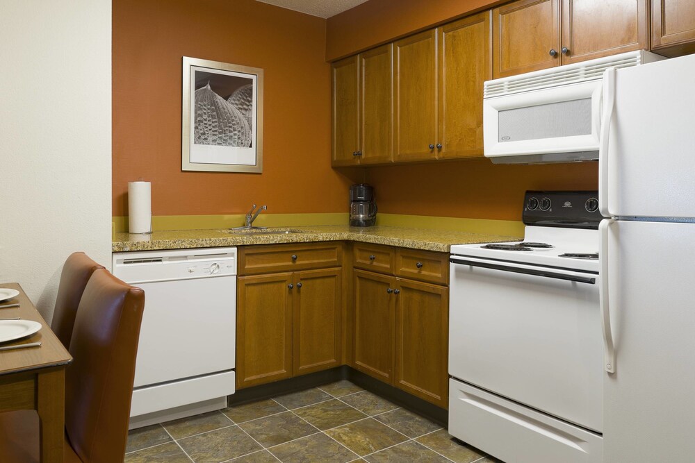 Residence Inn Philadelphia Montgomeryville - photo 9