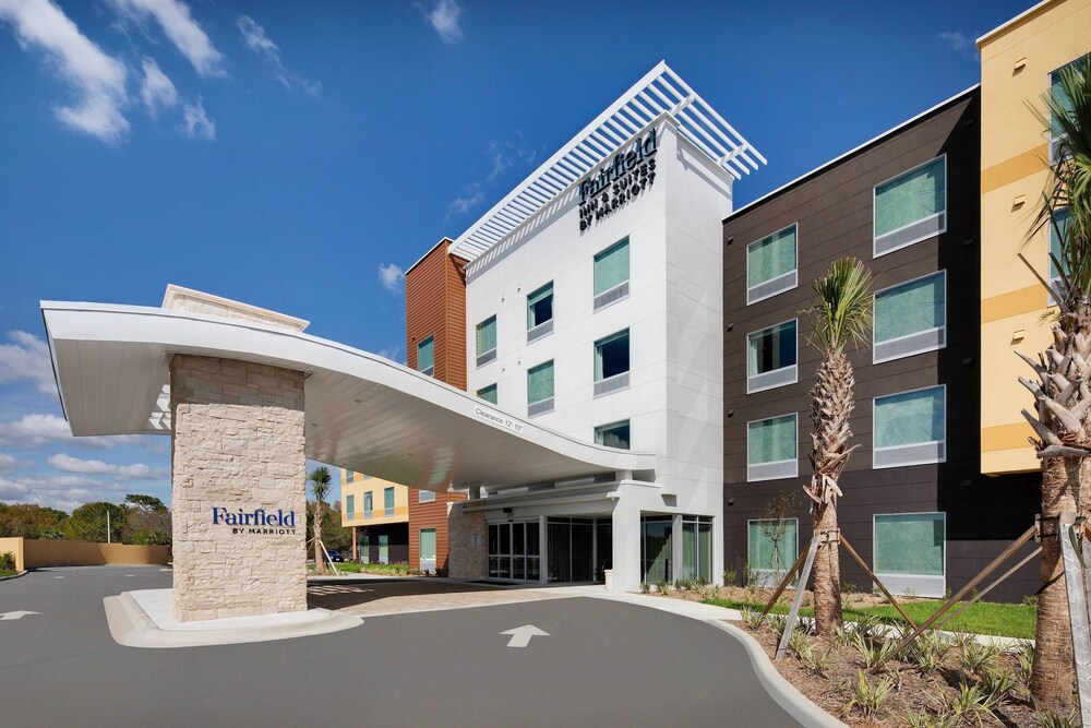 Fairfield Inn & Suites by Marriott Tampa Wesley Chapel - carbon neutral hotel in Wesley Chapel