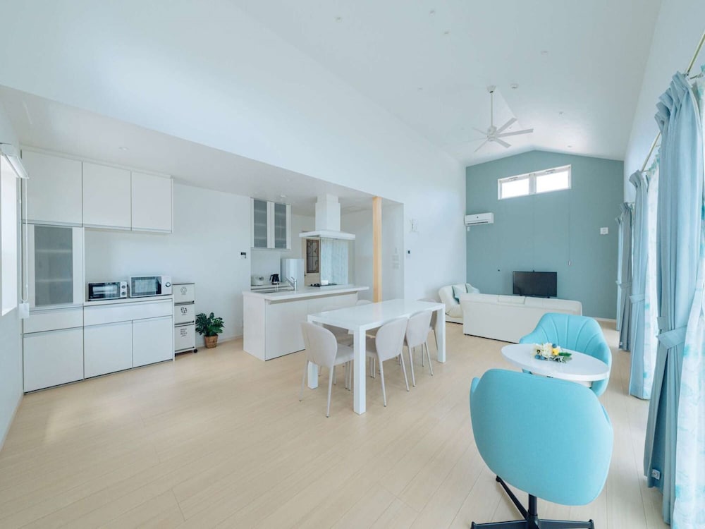 Villa Capri Miyakojima — 4-Star Luxury Hotel in Okinawa, Japan