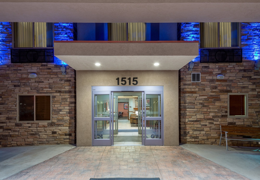 Holiday Inn Express Vernal Dinosaurland by IHG - photo 45