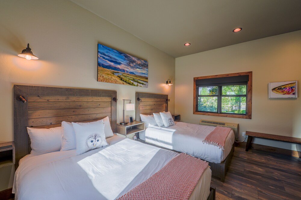 Golden Stone Inn - photo 14