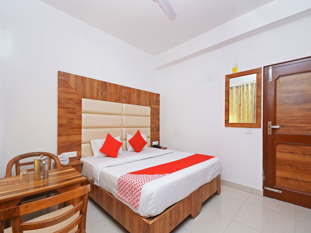Oyo 13837 The Royal Nest — Kasauli