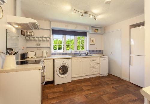 Jacobs Pond Monksilver — 4-Star Luxury Hotel in Minehead, United Kingdom
