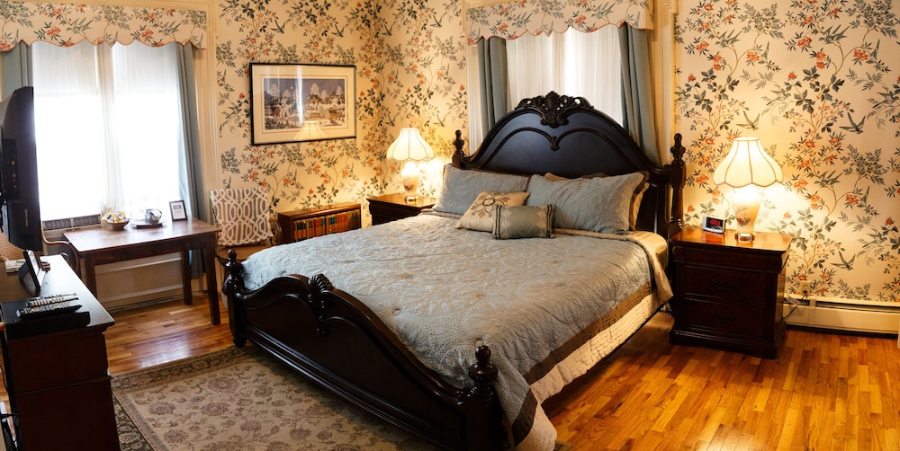 Silver Heart Inn and Cottages - photo 17