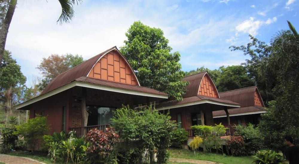 Rangsiman Resort in Ban Ao Nang, Thailand