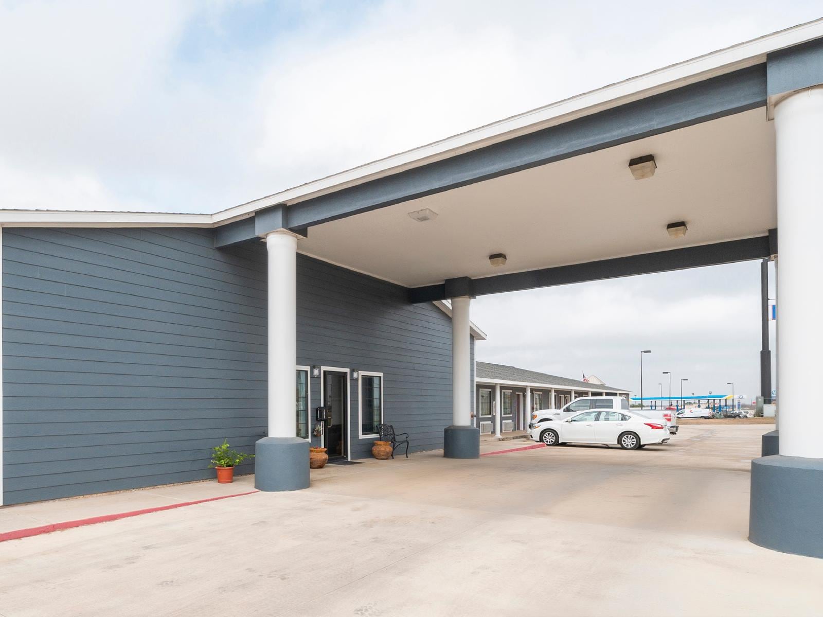 Oyo Hotel Pearsall I 35 West - photo 10