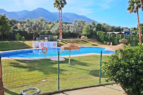 Ayma Apartamento Lauro Golf 12 — 4-Star Luxury Hotel in Malaga, Spain