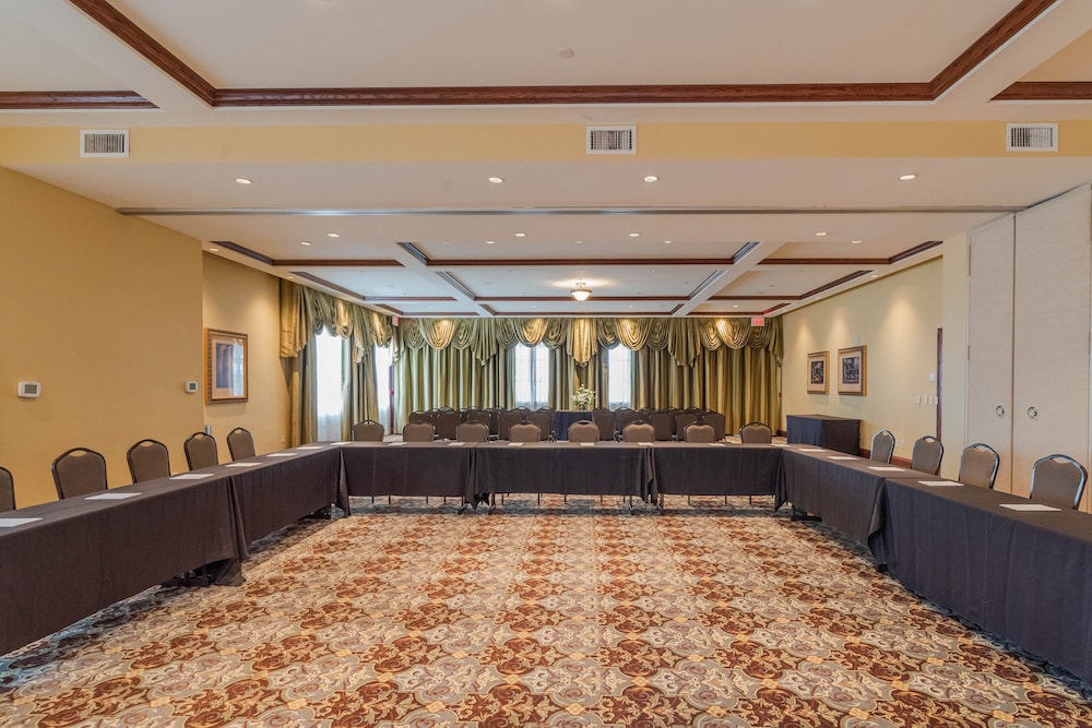 Natchez Grand Hotel & Suites On the River - photo 40