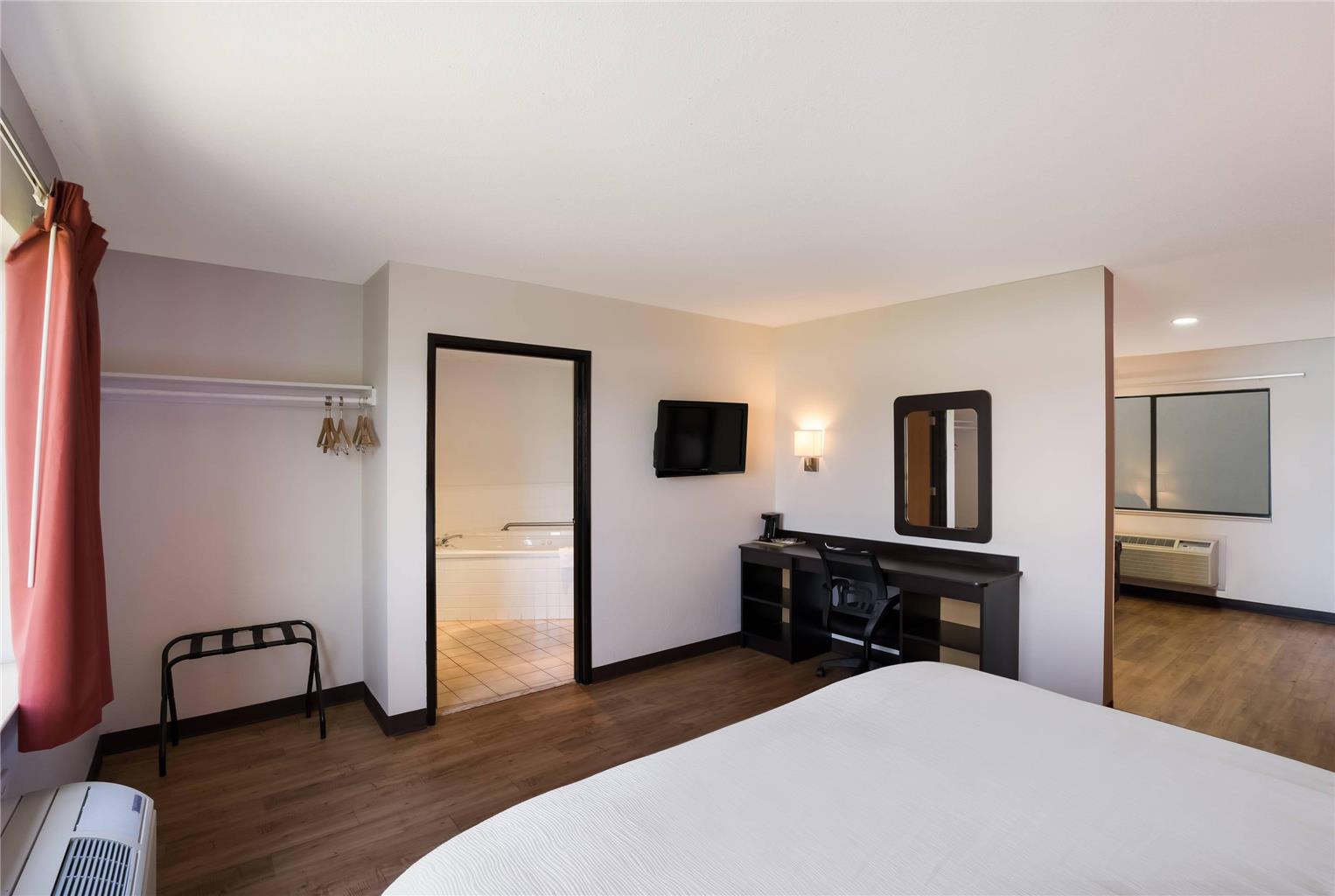 Quality Inn & Suites Junction - photo 31