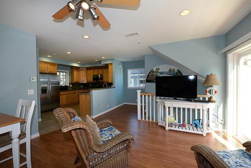 217Ba 217 Beacon A — Avalon — photo 5