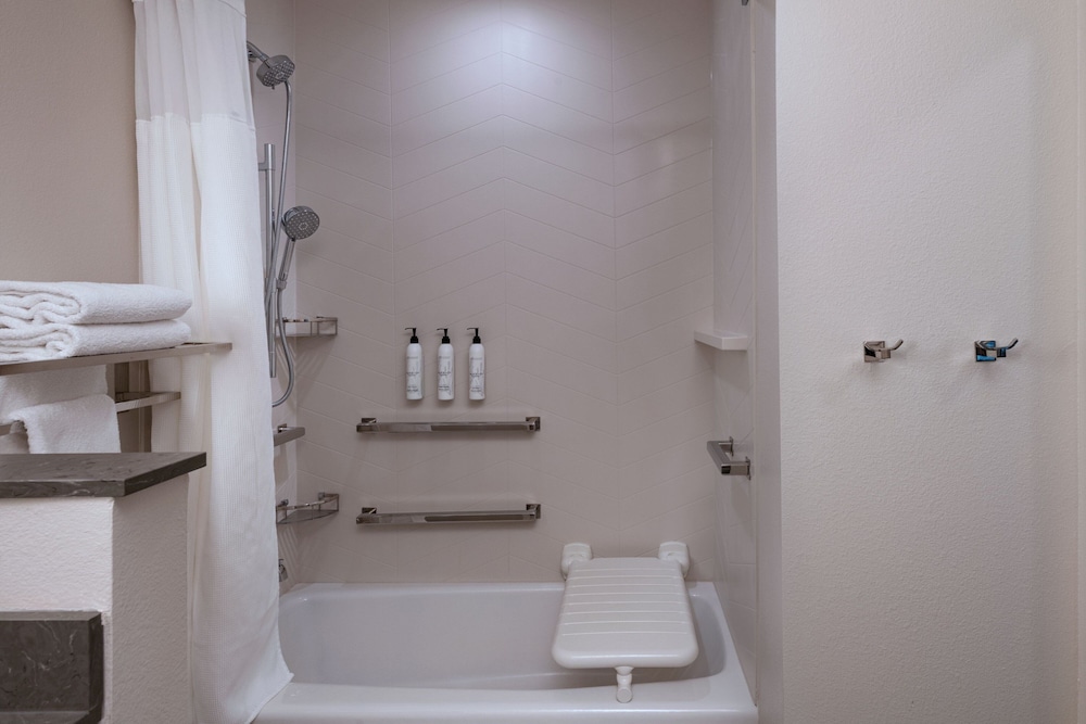 Fairfield by Marriott Inn & Suites Austin Georgetown - photo 12