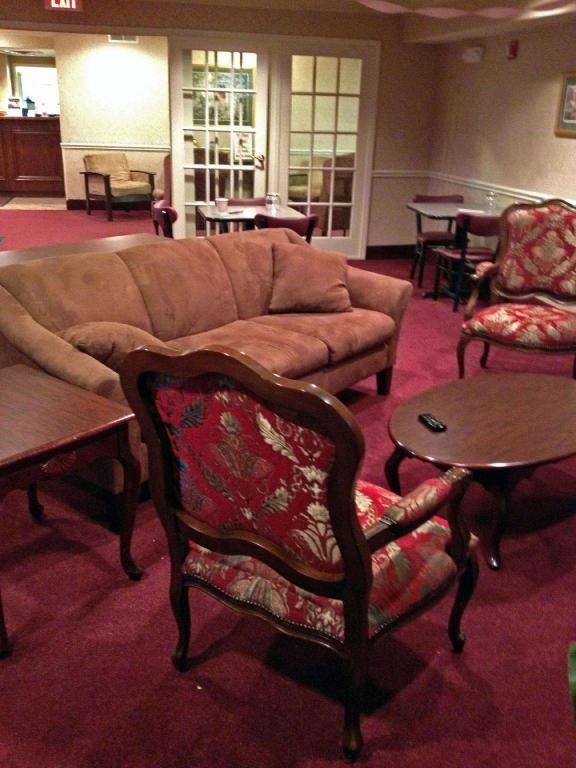 Country Hearth Inn & Suites Willard - photo 9
