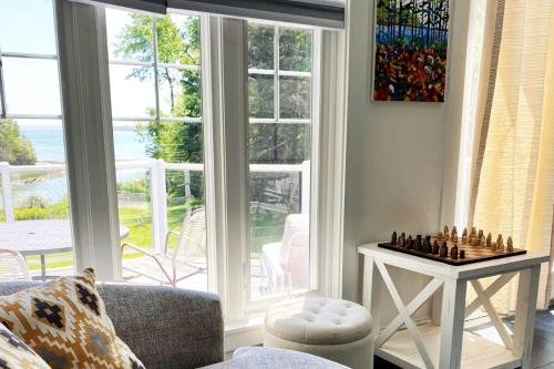 Lamoine Cove House 22036248 — Marlboro
