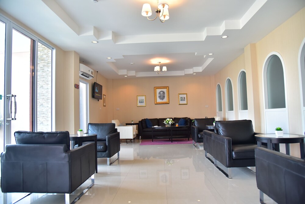 Book Place in Surat Thani, Thailand