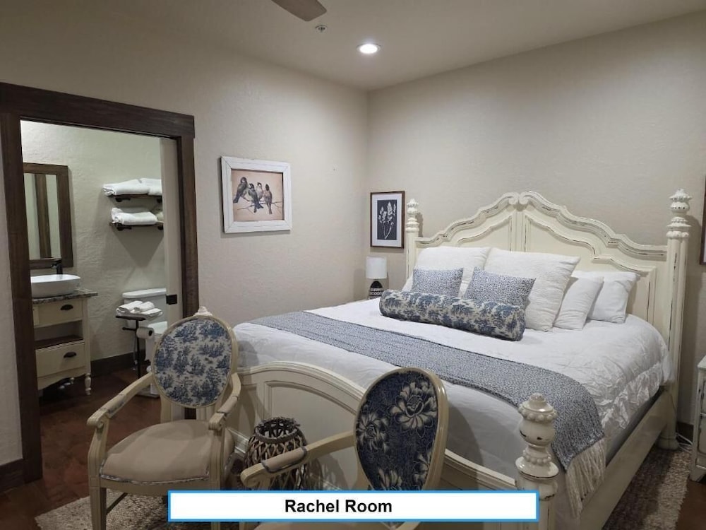 Bluebird — hotel in Elk City