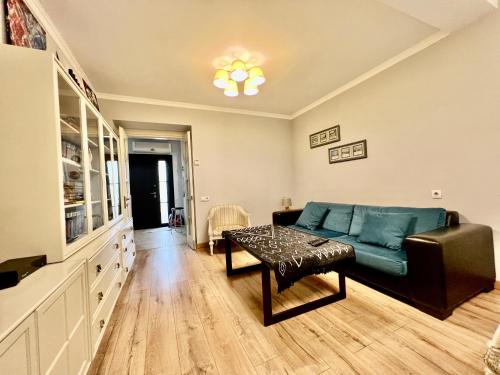 New Apartment Near Central Station