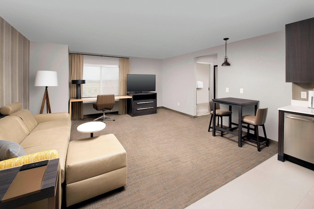 Residence Inn by Marriott Denver Airport Convention Center - photo 18