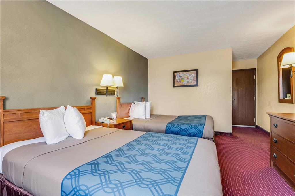 Econo Lodge Junction City I 70 Near Fort Riley - photo 22