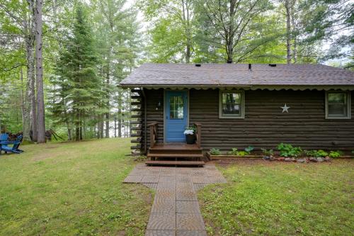 Paddle Inn on Buckskin Lake in Lac Du Flambeau, United States