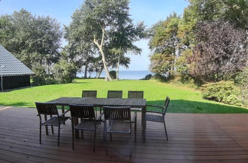 Ferienhäuser Boddenstrand — 4-Star Luxury Hotel in Wiek, Germany