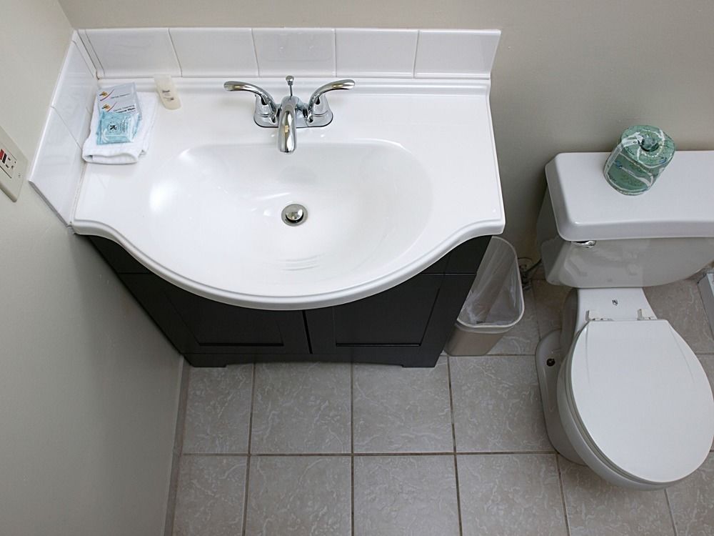 Economy Inn & Suites Gatlinburg - photo 28