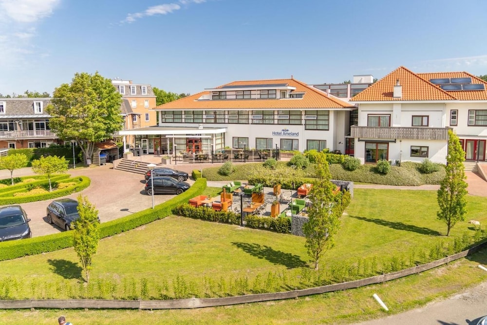Hotel Ameland - carbon neutral hotel in Nes