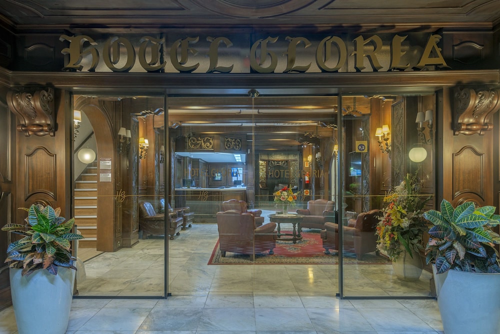 Hotel GlOria