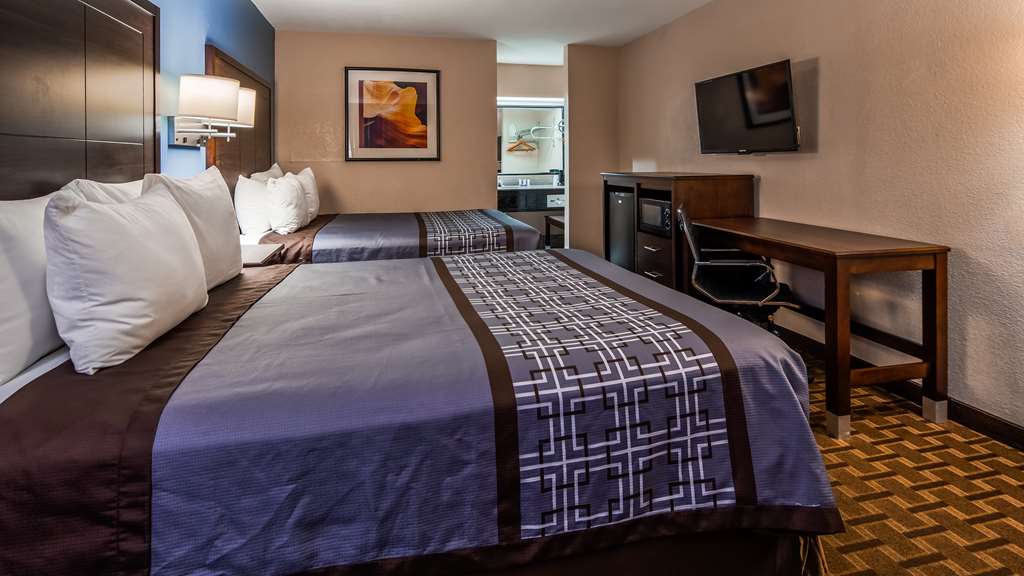 SureStay Hotel by Best Western Terrell - photo 2